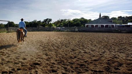 Deep Hollow Ranch in Montauk with an 5,000-square-foot