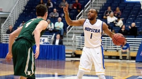 Hofstra guard Juan'ya Green followed up a 14-assist