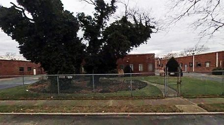 K&L Green Operations, a 6-year-old Copiague home remodeling