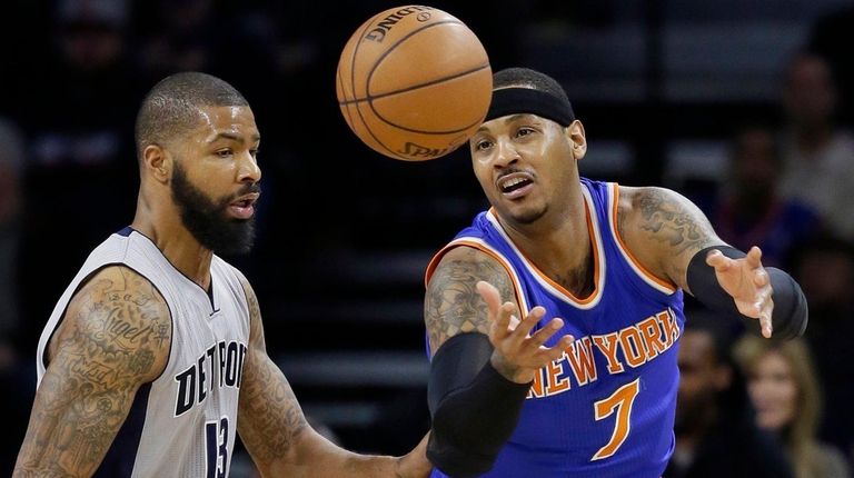 New York Knicks forward Carmelo Anthony controls the