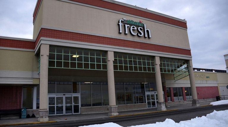 The vacant Waldbaum's location at 5508 Sunrise Hwy.