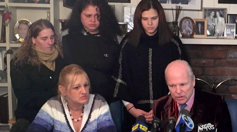 An independent autopsy report by former New York