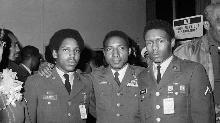 Former POW, Air Force Col. Fred Cherry,