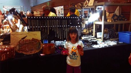 Kidsday reporter Margaret Minihane visits a gem show