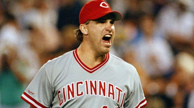 Cincinnati Reds pitcher Rob Dibble reacts after