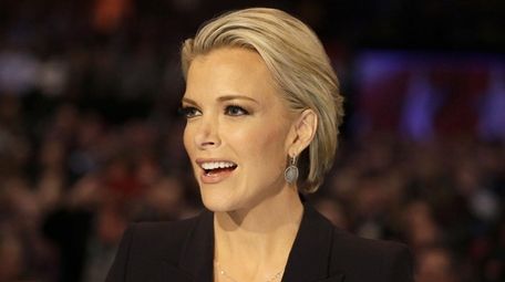 Moderator Megyn Kelly talks during a Republican presidential
