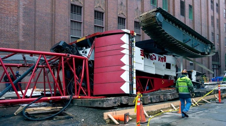 Crane operators seek reps on NYC Crane Safety panel | Newsday