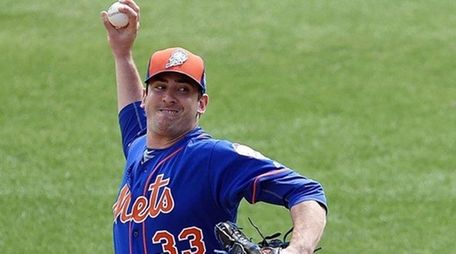 Matt Harvey #33 of the New York