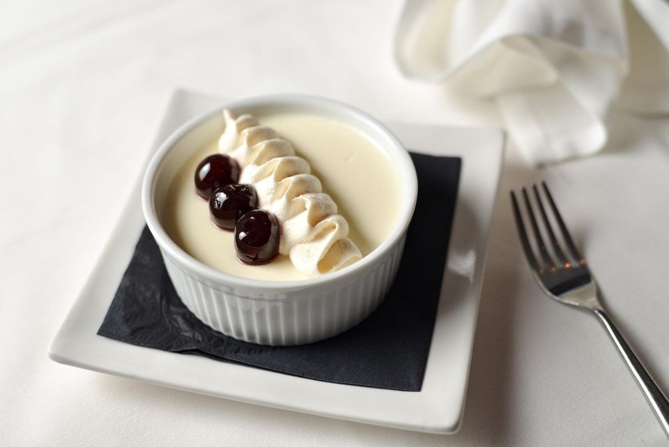 Primi Italian Steakhouse, West Islip: Panna cotta is