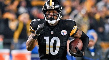 Pittsburgh Steelers wide receiver Martavis Bryant (10)