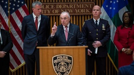 Mayor Bill de Blasio, Police Commissioner William Bratton,