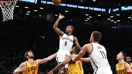 Brooklyn Nets guard Sean Kilpatrick sinks a basket