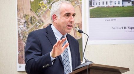 Southampton Town Supervisor Jay Schneiderman delivers his State