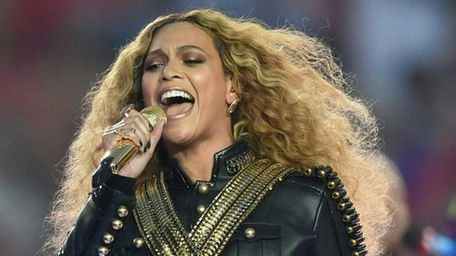 Beyoncé performs during Super Bowl 50 between the