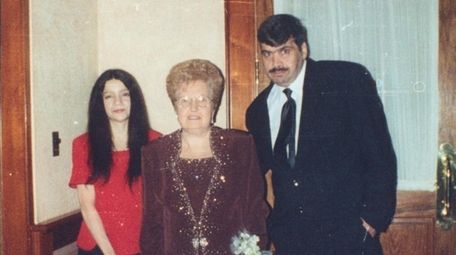 Susan Marie and Bob Davniero with his mother,