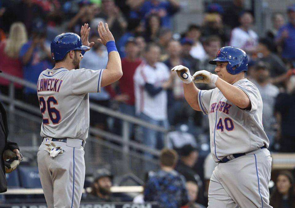 Bartolo Colon of the New York Mets, right,
