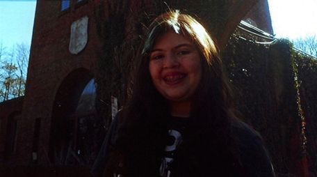 Kidsday reporter Charlotte DeSimone of Oakdale in the