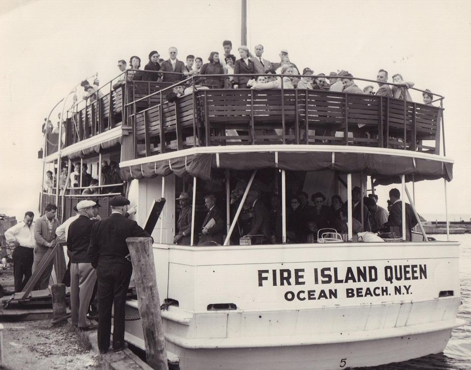 Fire Island Ferries' "Fire Island Queen" docks at