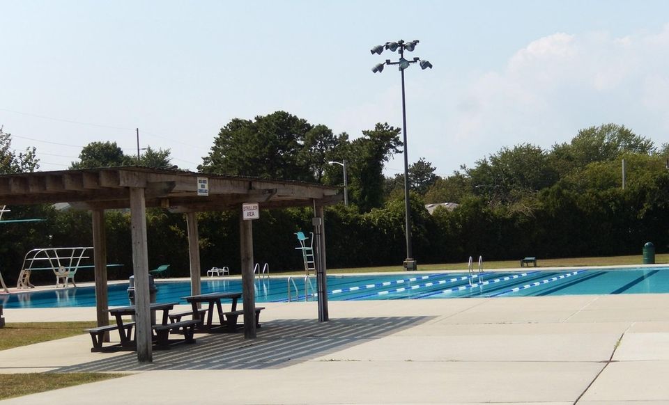 Public swimming pools on Long Island Newsday