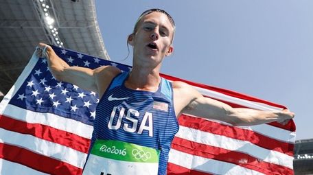 USA's Evan Jager celebrates after winning second place