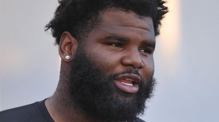 Sheldon Richardson of the New York Jets talks