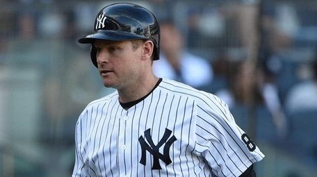 New York Yankees third baseman Chase Headley returns