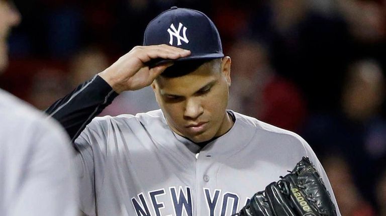 New York Yankees relief pitcher Dellin Betances, right,