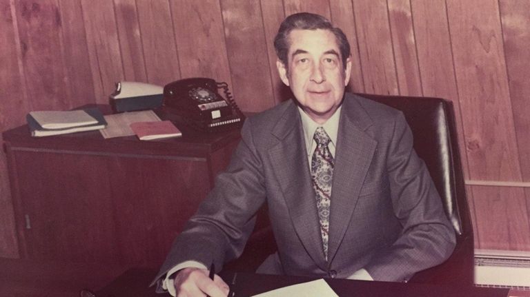 William Kochnower, former superintendent of the Commack school