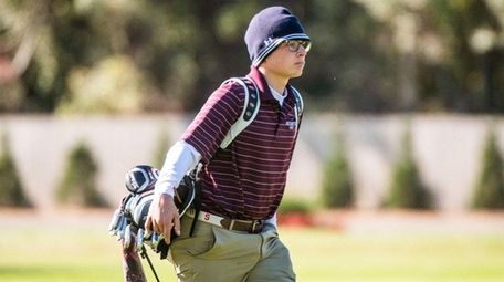 Chris Oakley of Southampton approaches the 14th hole