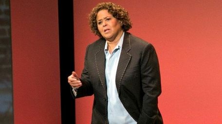 In "Notes From the Field," Anna Deavere Smith