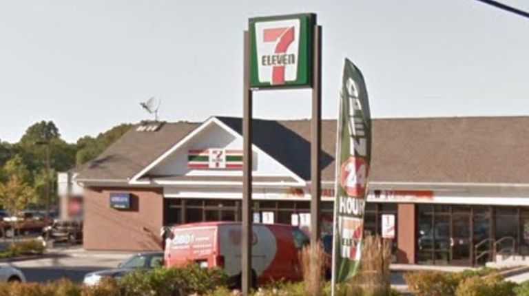 An undated Google view of the 7-Eleven on