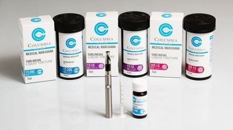 Samples of medical marijuana sublingual liquid tincture and