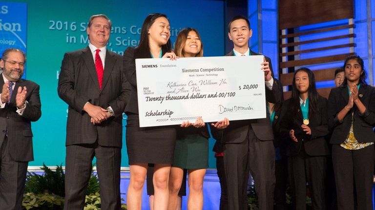 Alice Wu, center, a senior at Half Hollow