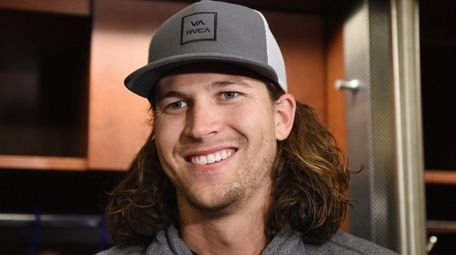 New York Mets pitcher Jacob deGrom speaks to