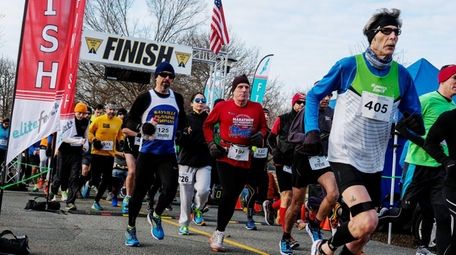 Hundreds of runners participated in the Presidential Inauguration