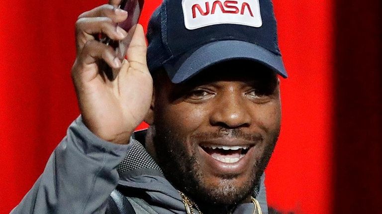 New England Patriots' Martellus Bennett wears a NASA