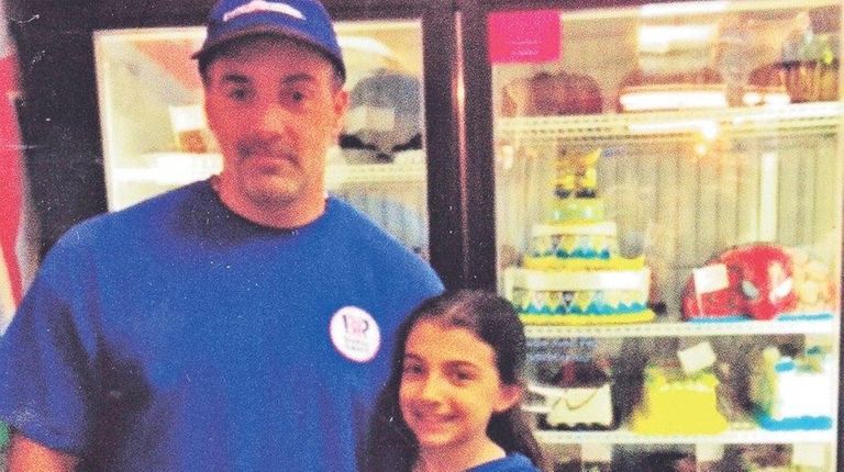 Kidsday reporter Madison Duffy with her dad, Joseph,