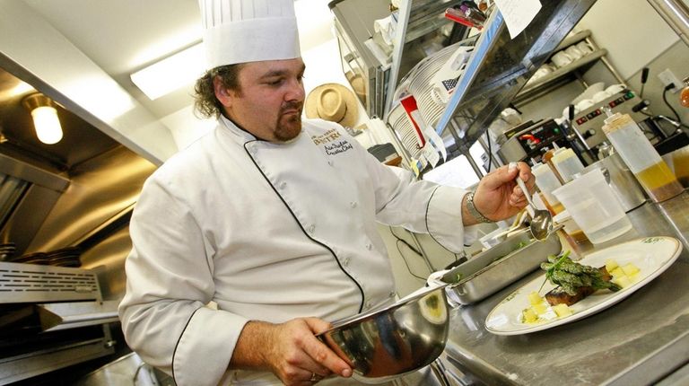 Arie Pavlou is reopening Bistro Eté in a