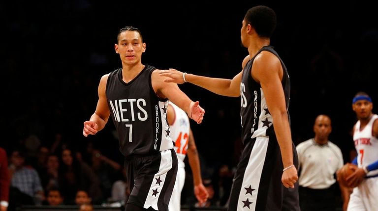 Jeremy Lin #7 of the Brooklyn Nets reacts