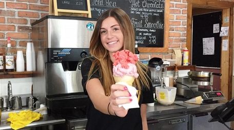 Gooseberry Grove ice cream shop closes in Oyster Bay | Newsday