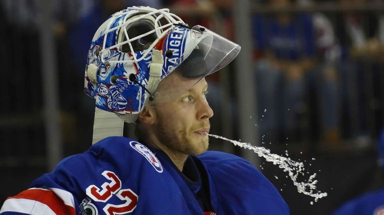 Antti Raanta #32 of the New York Rangers