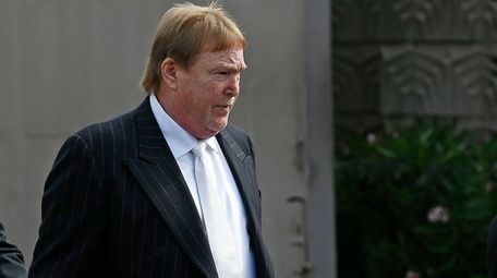 Oakland Raiders owner Mark Davis arrives for a