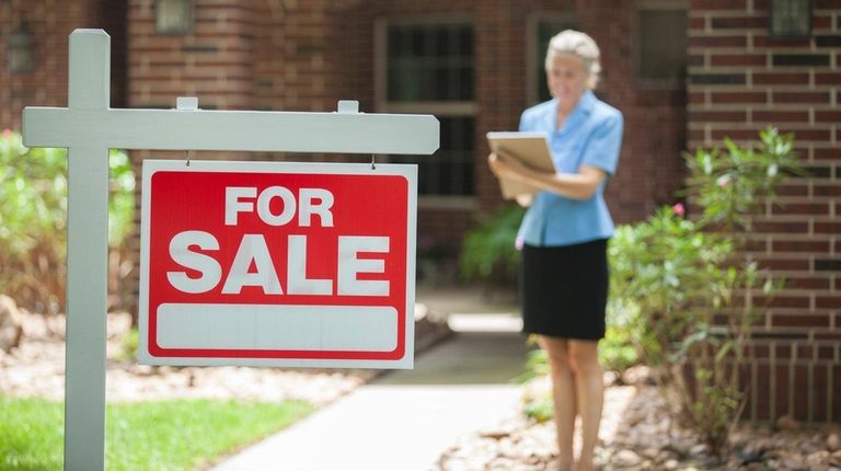 A well-trained real estate agent can help you