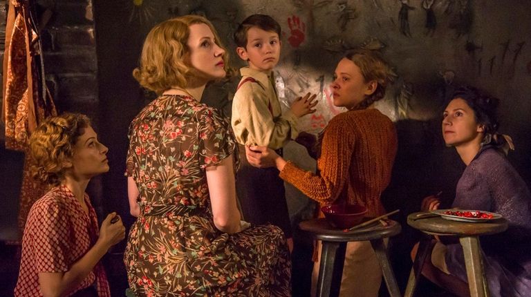 Efrat Dor, Jessica Chastain, Timothy Radford, Shira Haas
