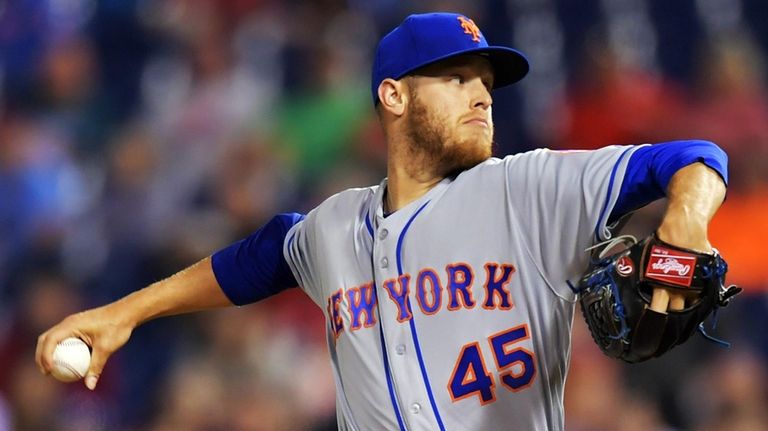 Starting pitcher Zack Wheeler #45 of the New