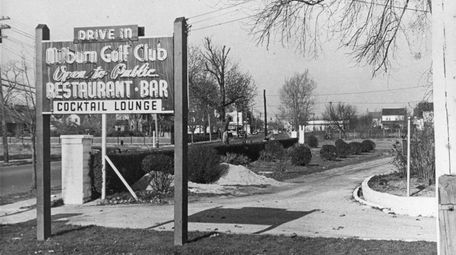The Milburn Golf Club opened in Baldwin in