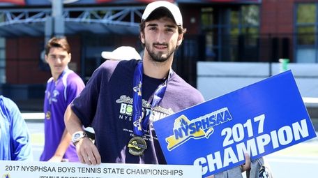 Yuval Solomon is the 2017 NYSPHSAA boys tennis