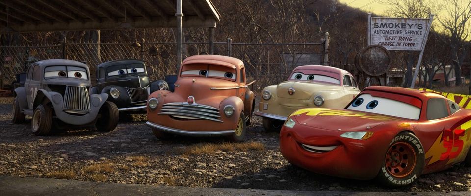 cars 3 dirt track characters