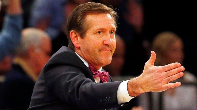 Jeff Hornacek of the Knicks reacts against the Hornets
