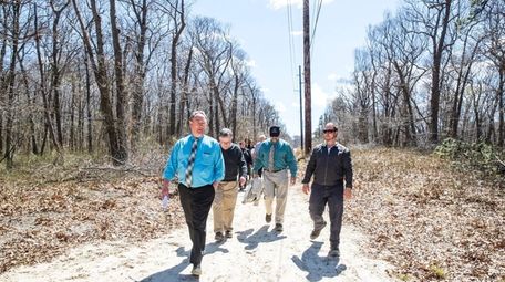 State, county and town leaders tour the Shoreham-Wading